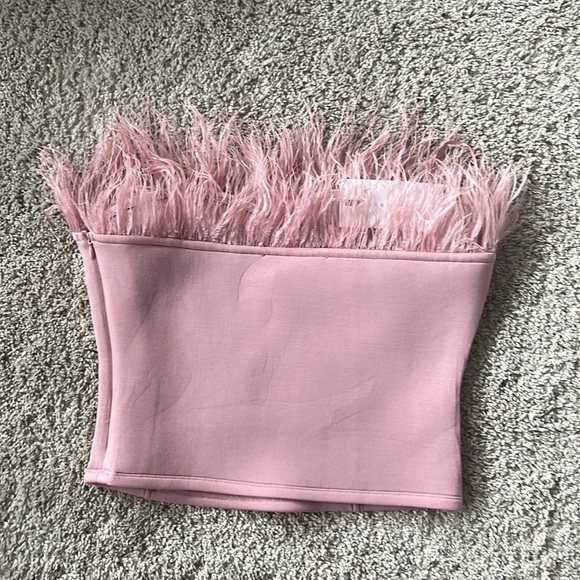 Endless Rose strapless knit feather top - Picture 5 of 5